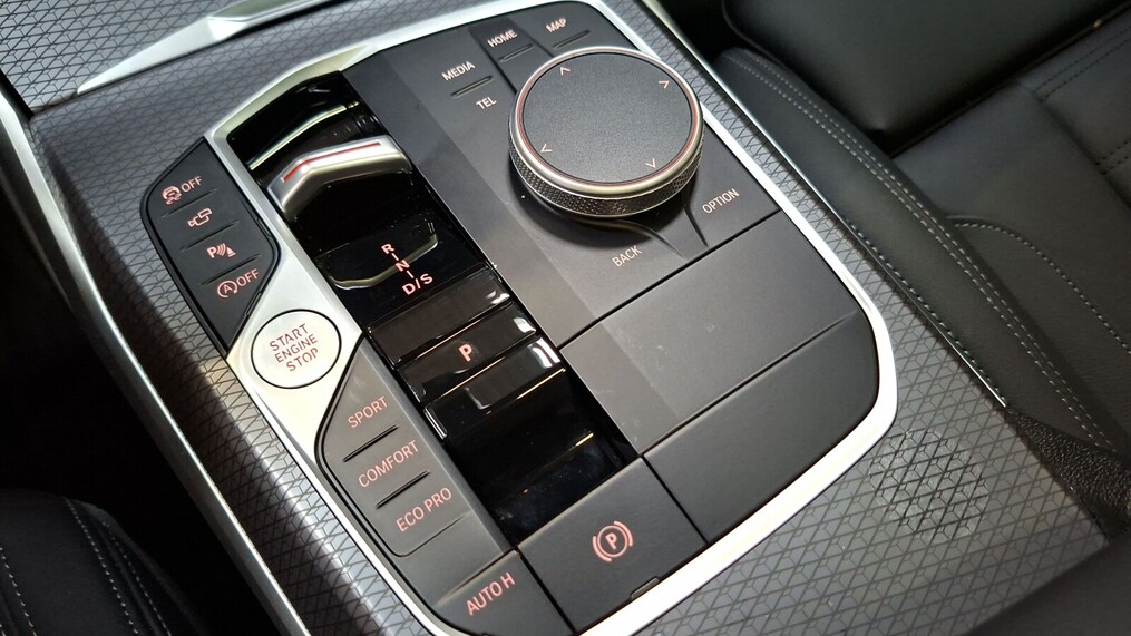 BMW Serii 3, 340