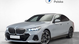 BMW Serii 5, 520