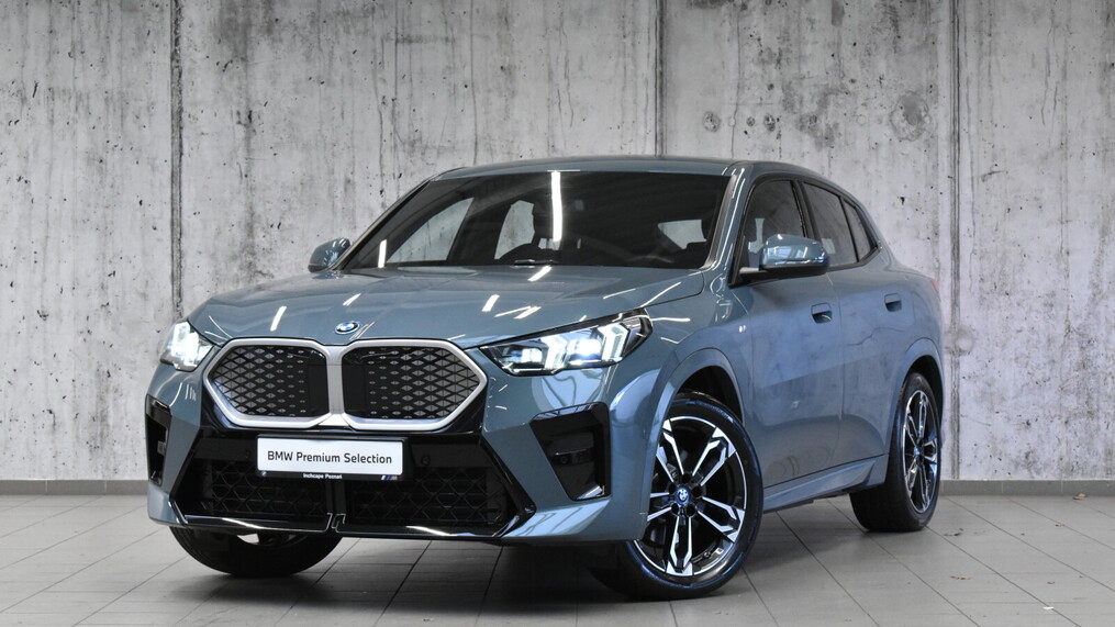 BMW iX2