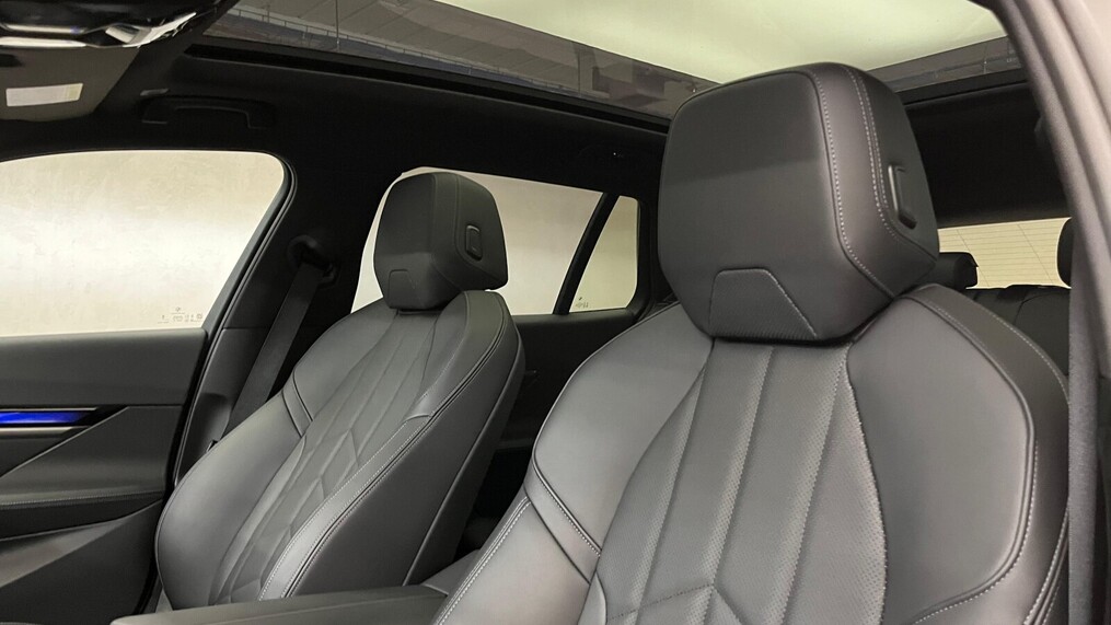 BMW Serii 5, 520