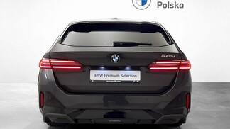 BMW Serii 5, 520