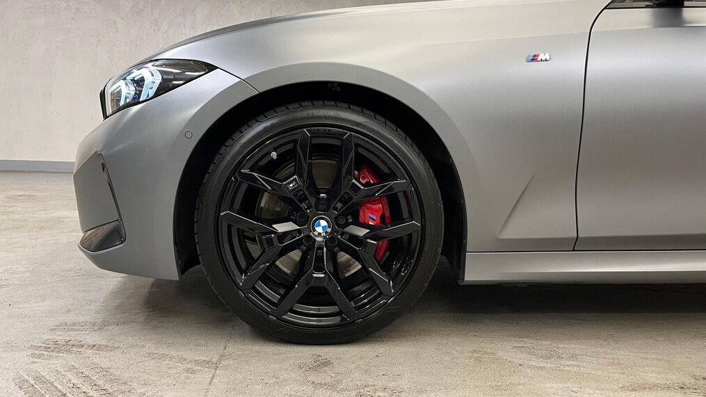 BMW Serii 3, 320