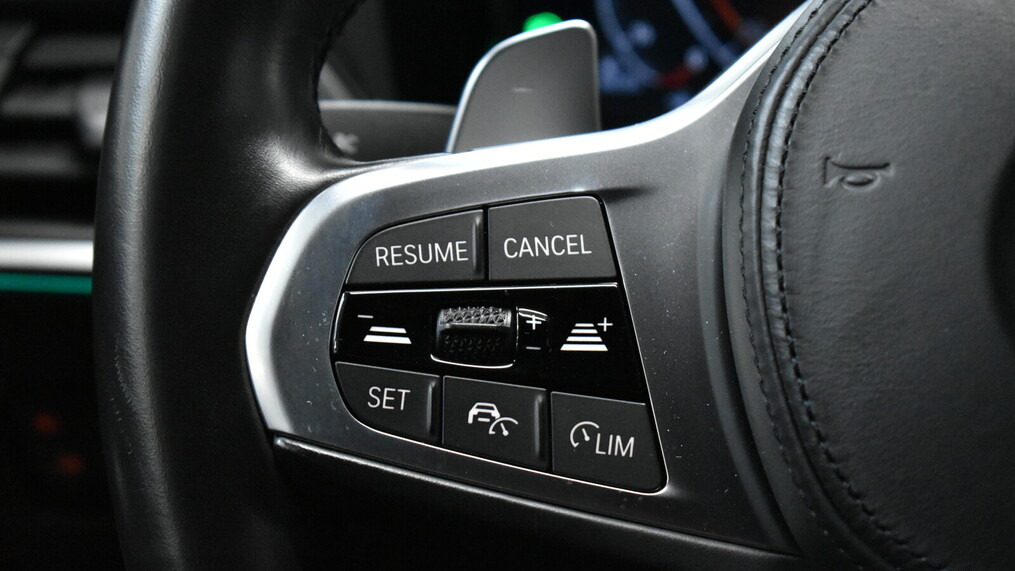BMW Serii 3, 320