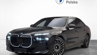 BMW Serii 7, 740