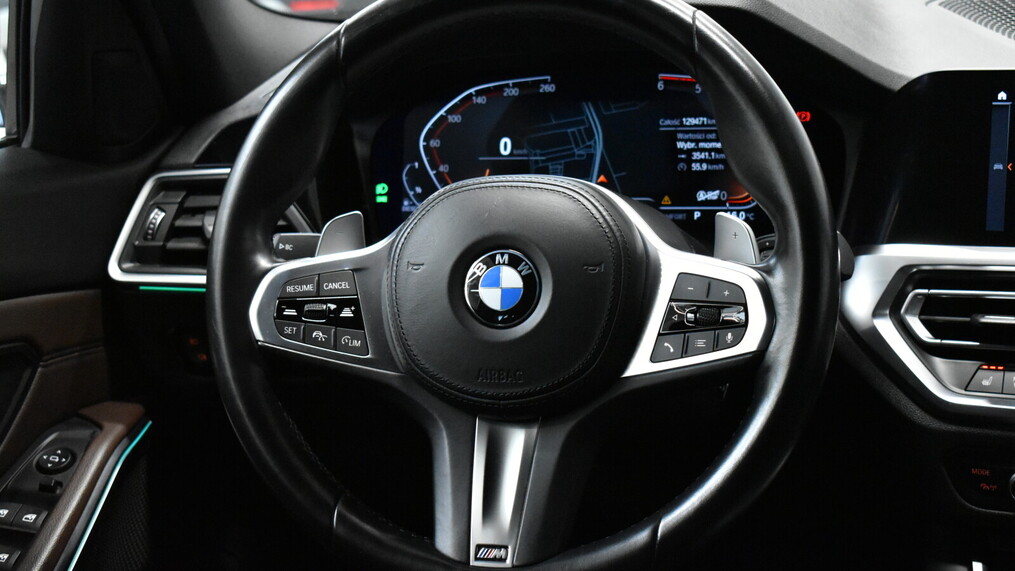 BMW Serii 3, 320
