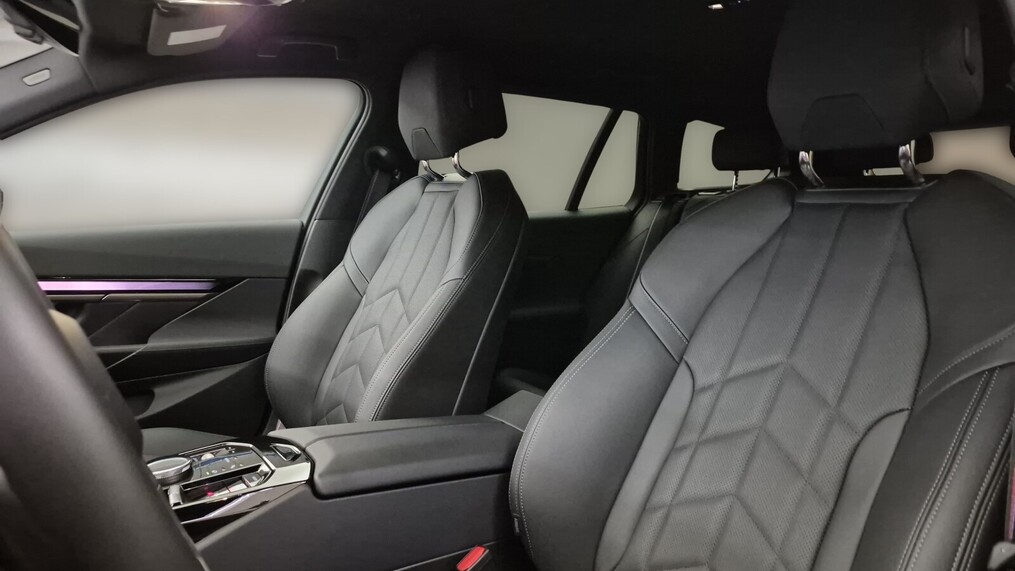 BMW Serii 5, 540