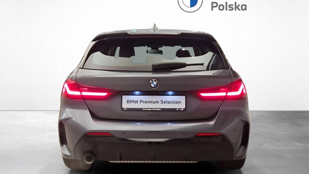 BMW Serii 1, 118