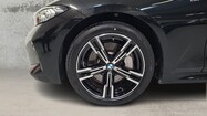 miniaturka - BMW Serii 3, 330