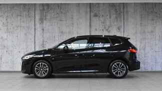 BMW Serii 2, 218