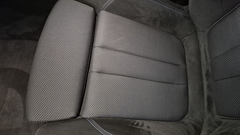 BMW Serii 5, 520