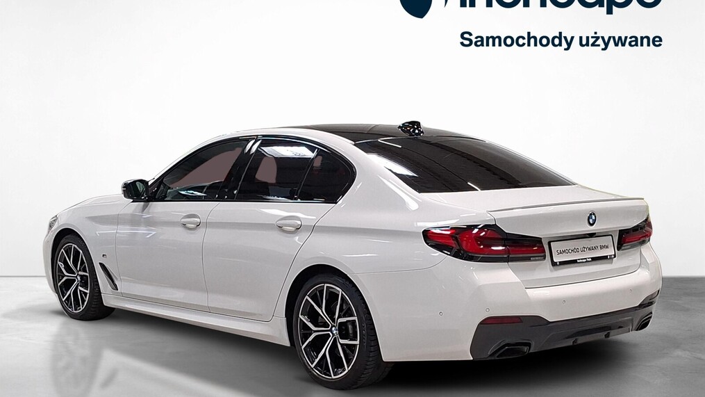 BMW Serii 5, 520
