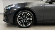 BMW Serii 5, 520