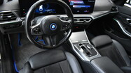BMW Serii 3, 330