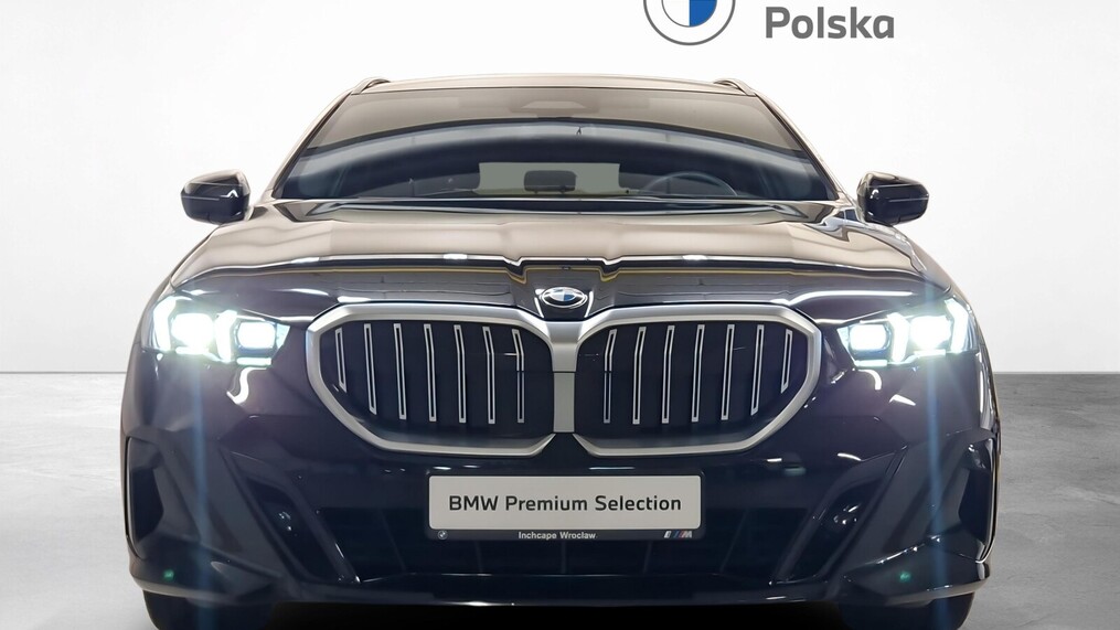 BMW Serii 5, 520