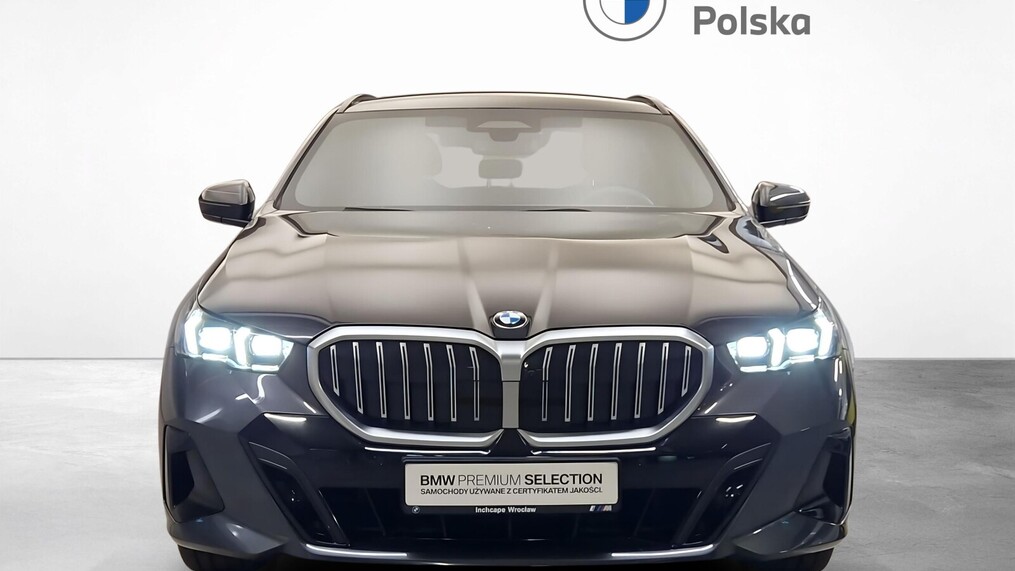 BMW Serii 5, 520