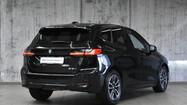 BMW Serii 2, 218