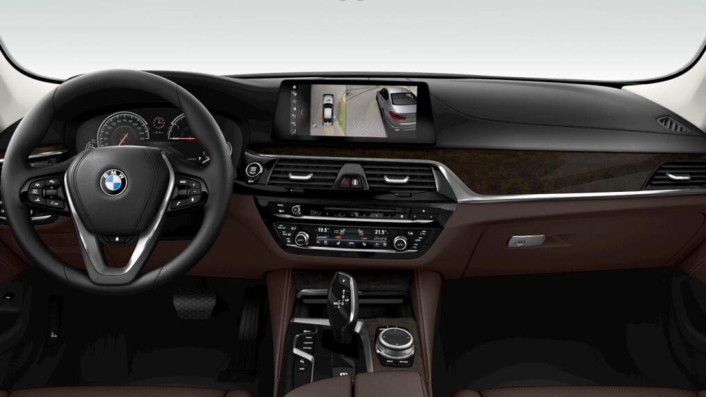 BMW Serii 5, 530