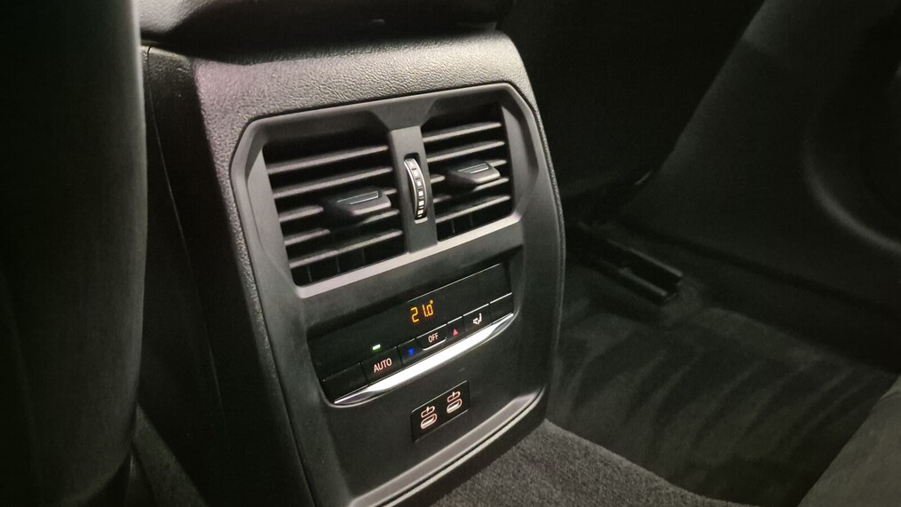 BMW Serii 3, 318