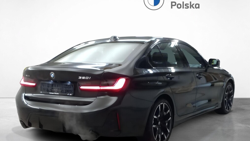 BMW Serii 3, 320