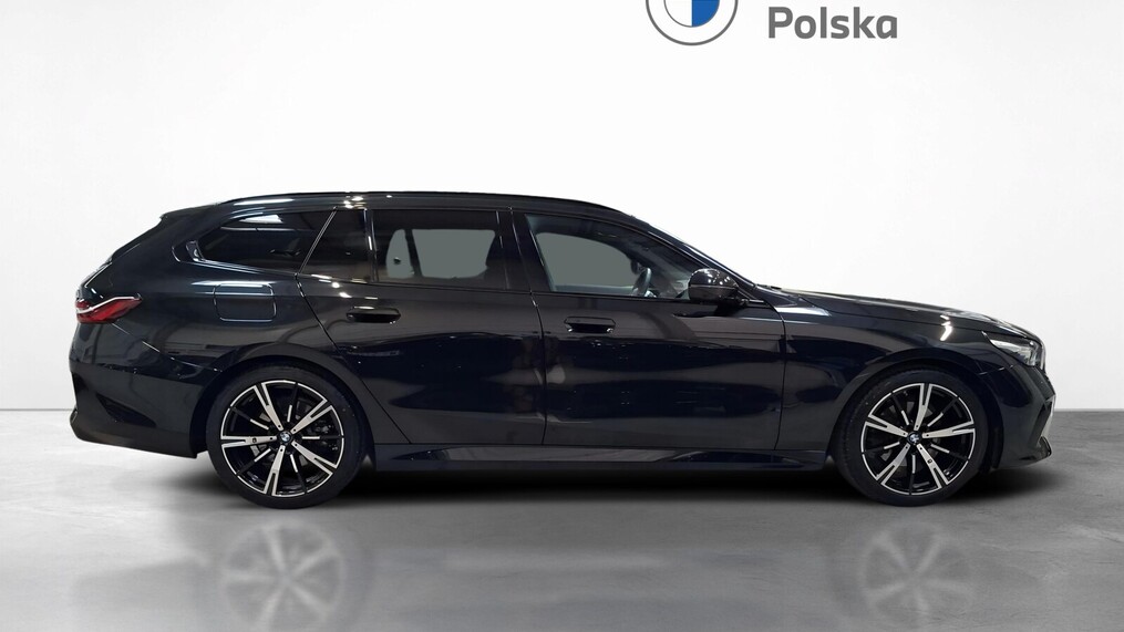 BMW Serii 5, 520