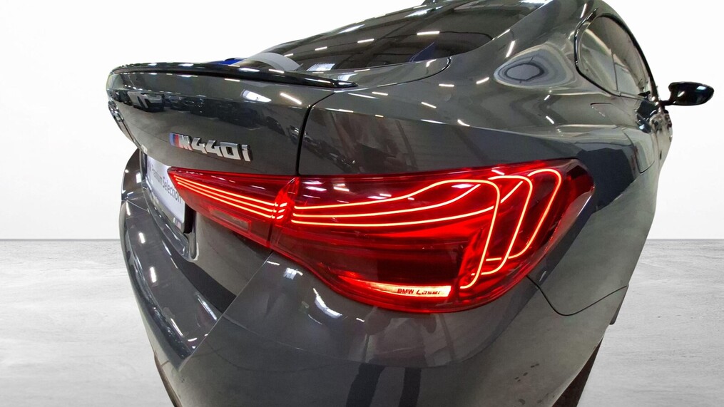 BMW Serii 4, 440
